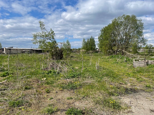 Продам здание с оборудованием площадью 1300 м2 д. Слопыгино