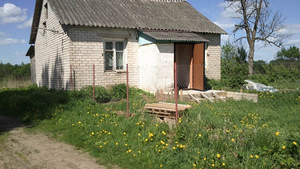 д. Печково Порховский р-н, нежилое помещение
