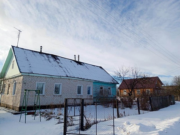 Дом 100 кв. м.  в Красногородске
