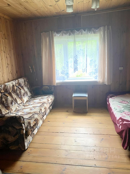 Усадьба в деревне Погребище Плюсский район
